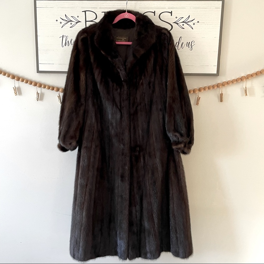 Natural Ranch Mink SAGA Coat Full Length 
Size 16
